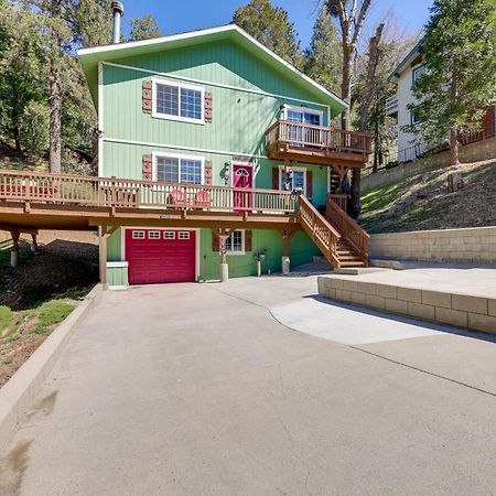 Remodeled Crestline Retreat Walk To Lake Gregory! エクステリア 写真