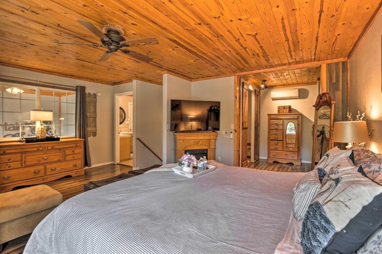 Remodeled Crestline Retreat Walk To Lake Gregory! エクステリア 写真